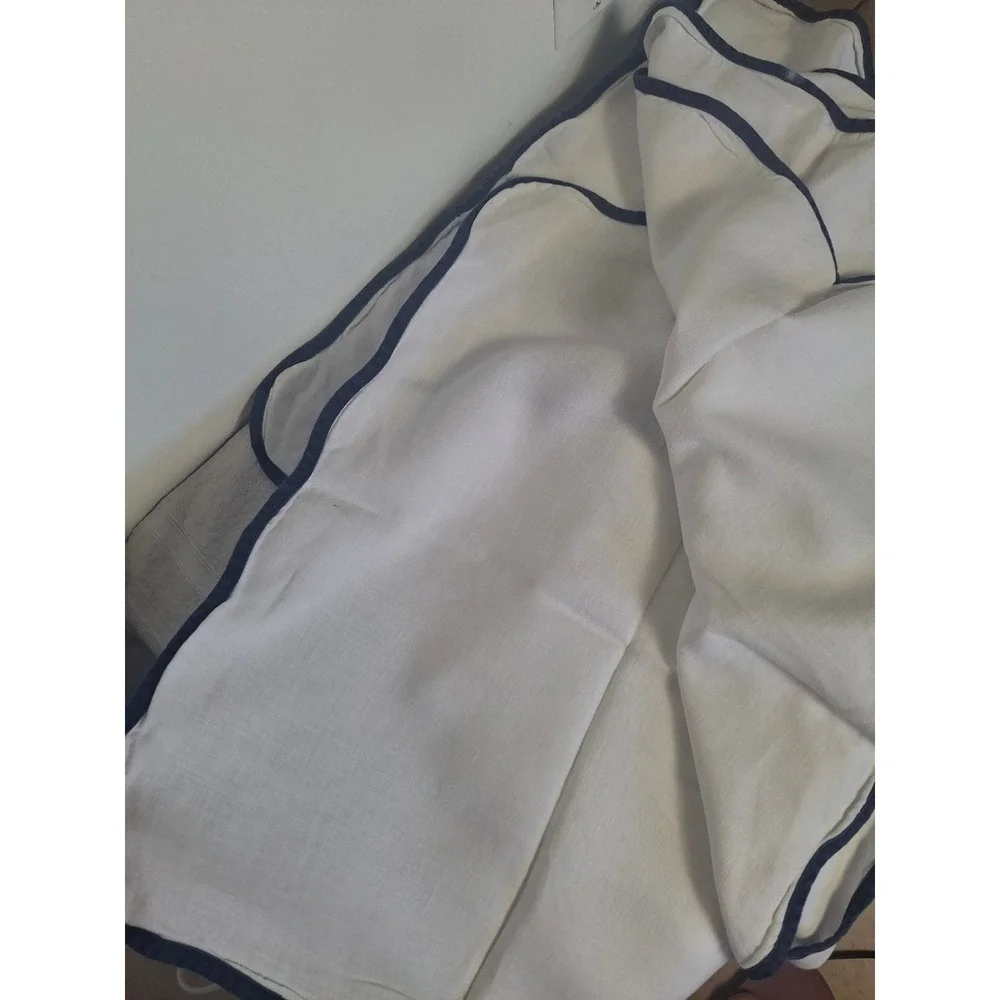 White Linen Tablecloth NavyBlue Contrast Border Trim Nautical Coastal Decor set6